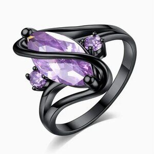 NWT Gorgeous & Swirly Smoky Black & PURPLE Swirl Ring Size 7 or 8 Marquis Cut